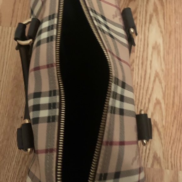 Authentic Burberry Handbag Bag Purse Bowler Bag - Picture 3 of 8